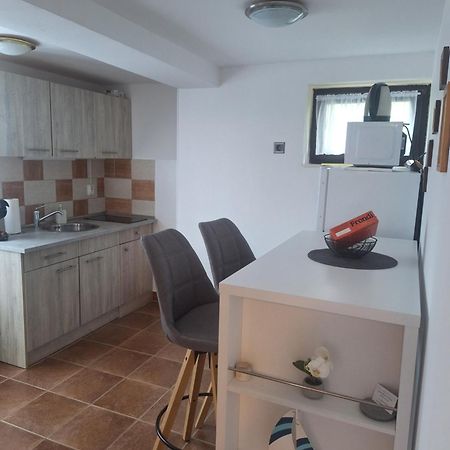 Feral Apartment Sveti Juraj Bagian luar foto